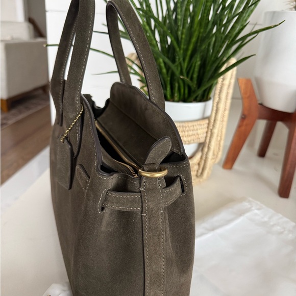 Coach Olive Suede Soft Empire 28 - Picture 4 of 11